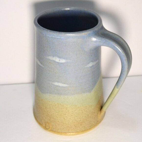 Vintage GK Pottery Set Of 3 Mugs Graduating Sizes Clouds In Sky Design Beach - Picture 2 of 9